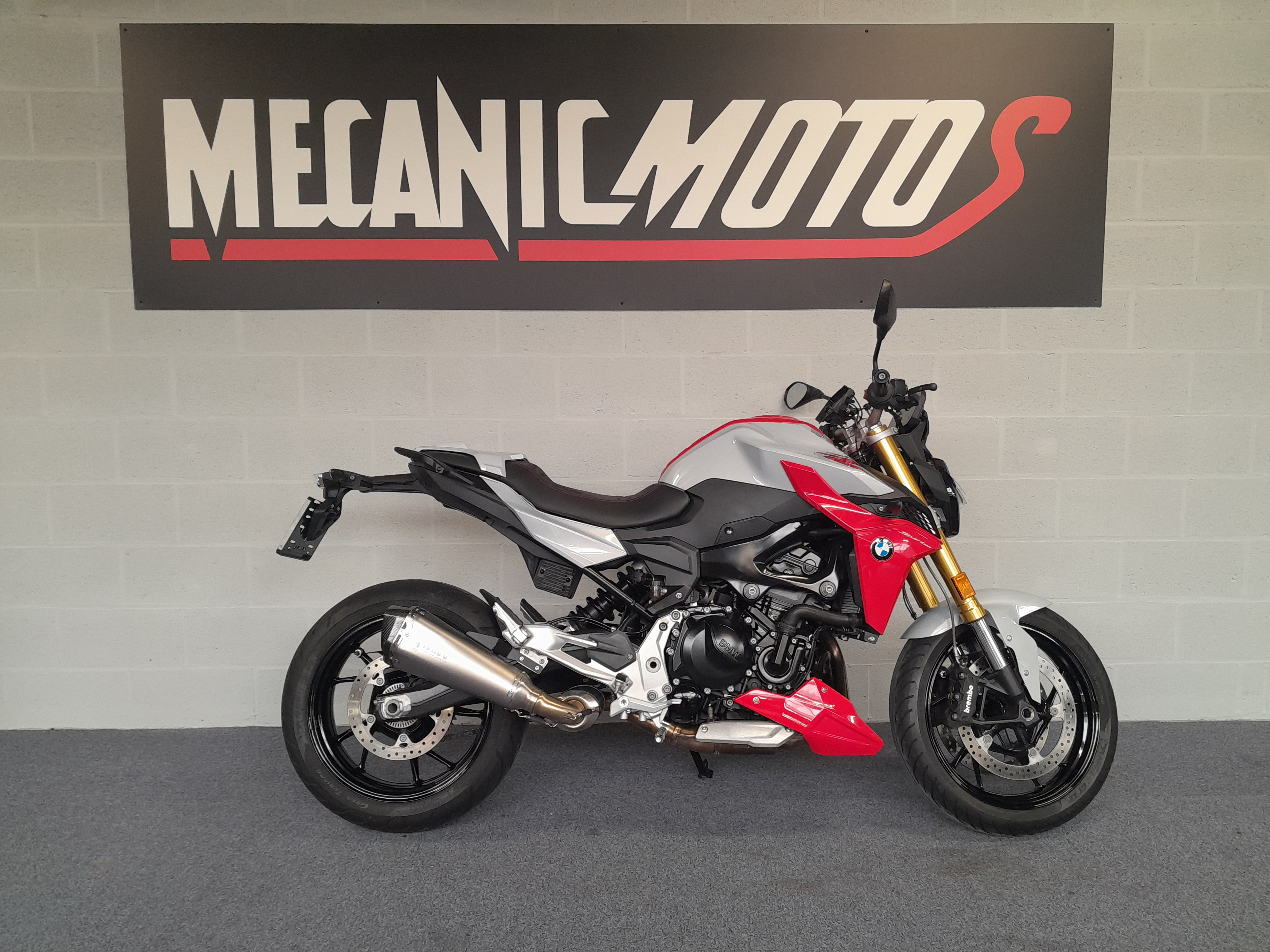 BMW F 900 R ABS