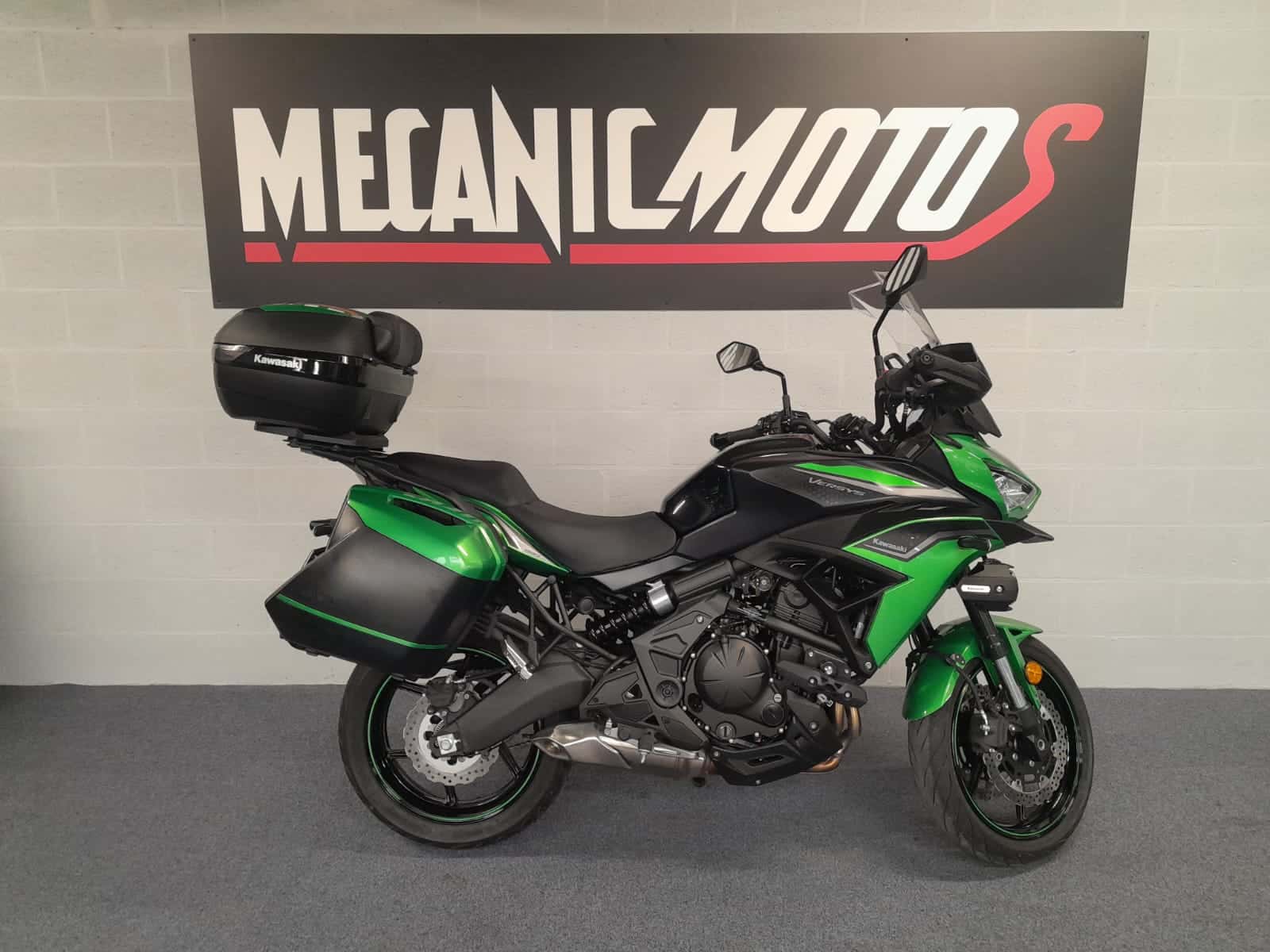 VERSYS 650 2023 FAIBLE KILOMETRAGE DEPOT VENTE