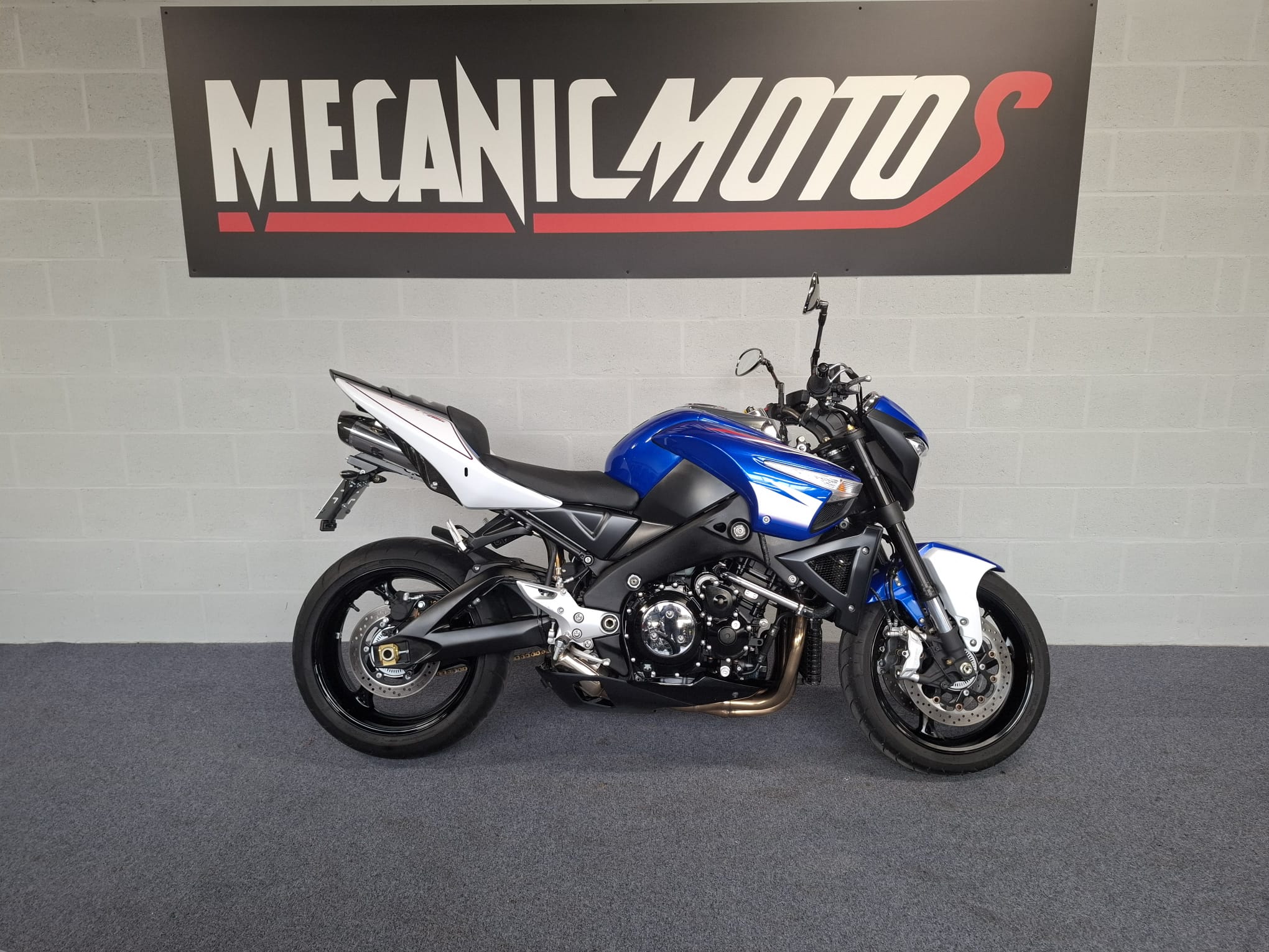 SUZUKI BKING 1300 2010 FAIBLE KILOMETRAGE ETAT EXEPTIONNEL