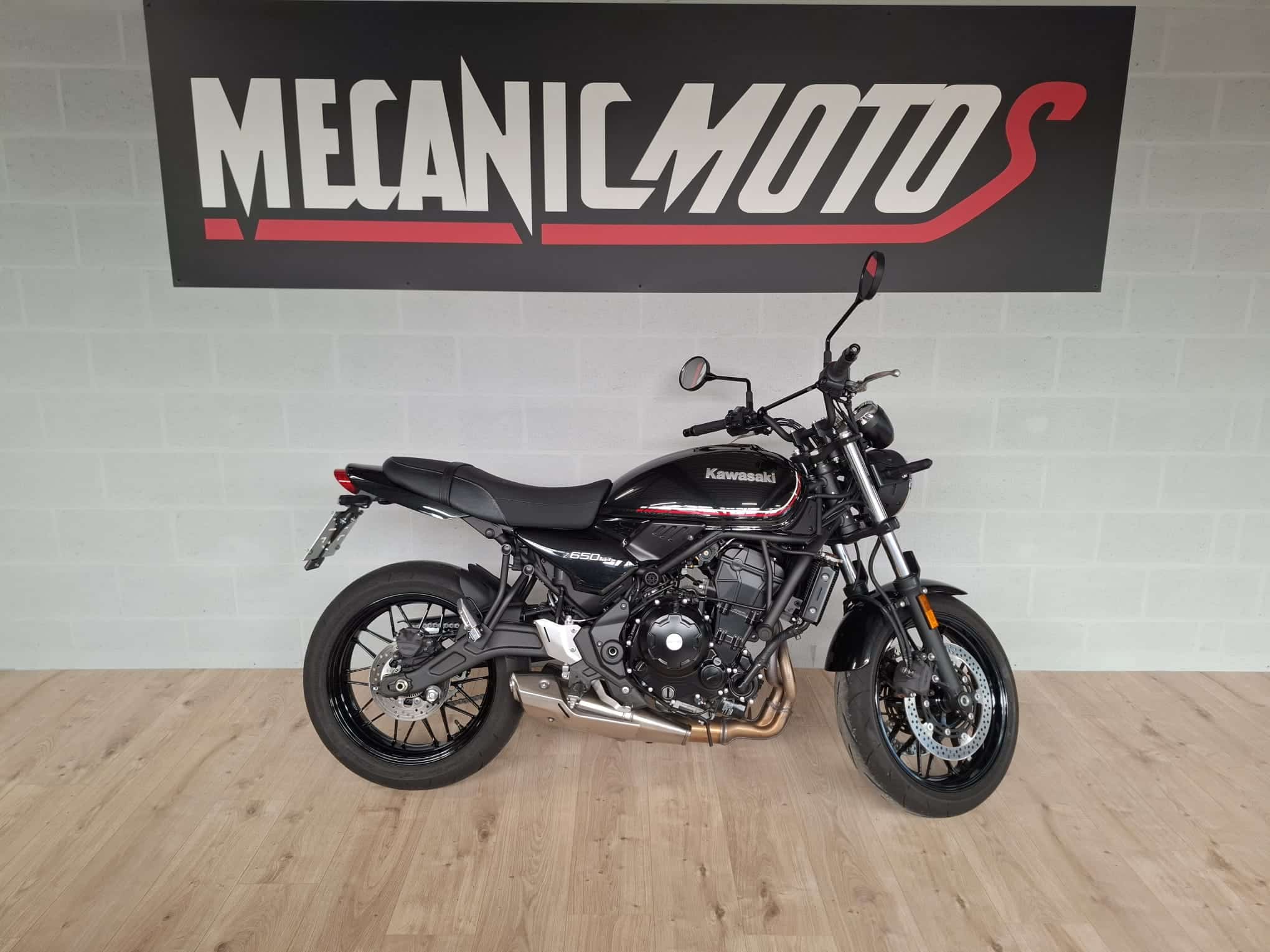 Z650RS 2023 // FAIBLE KILOMETRAGE // TVA DEDUCTIBLE // DEPOT VENTE CLIENT
