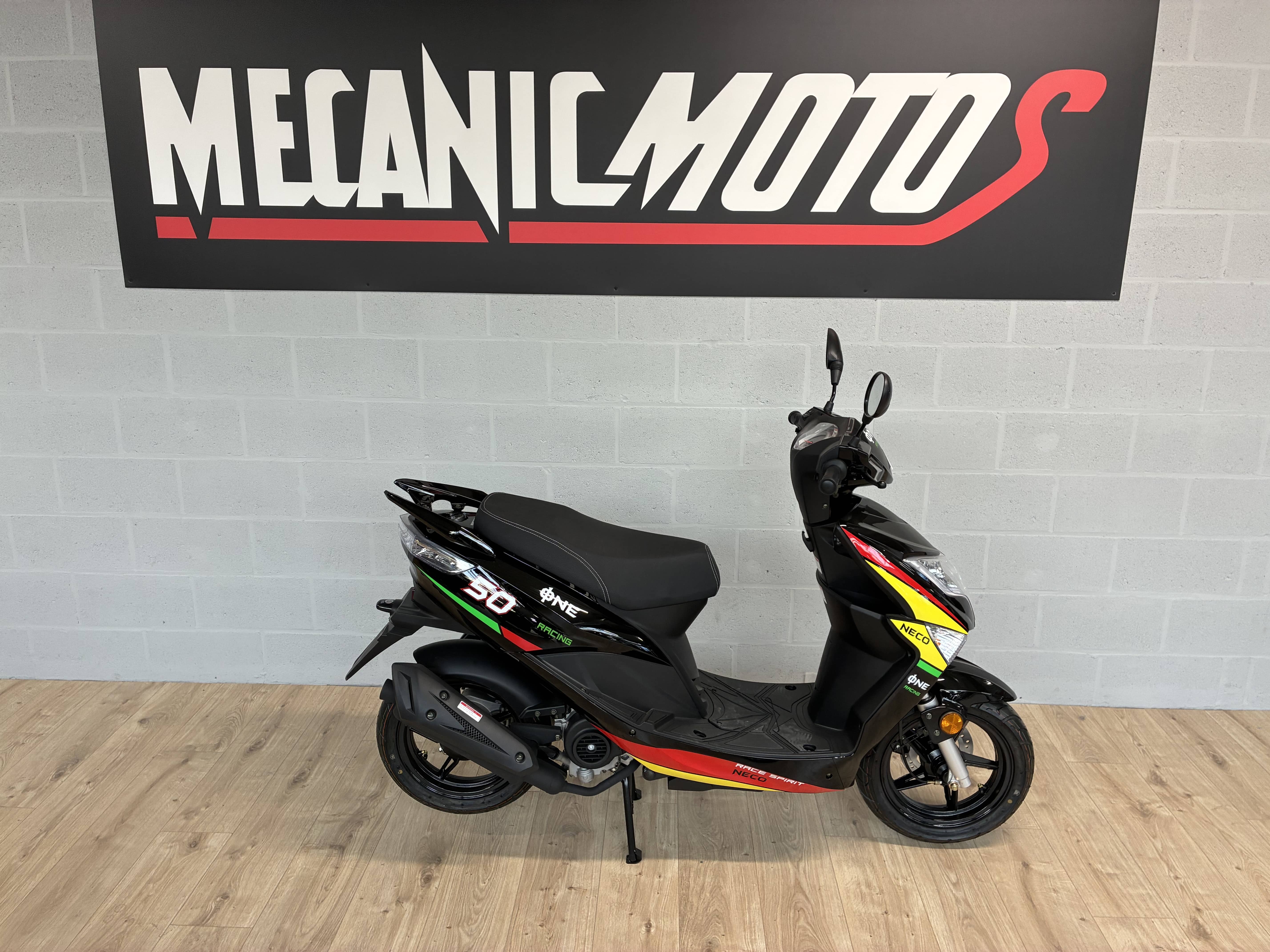 NECO ONE CLASSE A 25 KM/H ACTION STOCK
