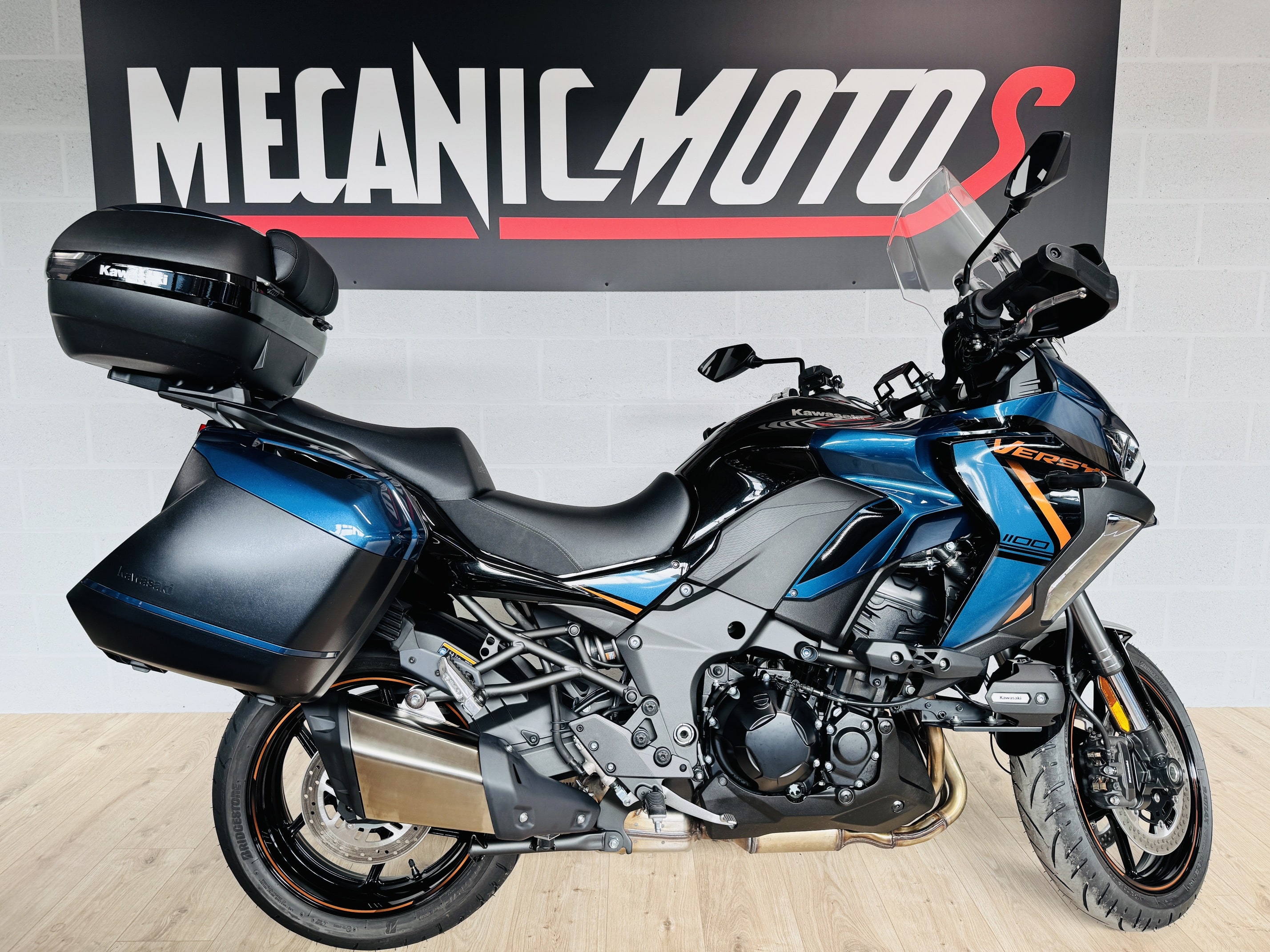 VERSYS 1100 SE